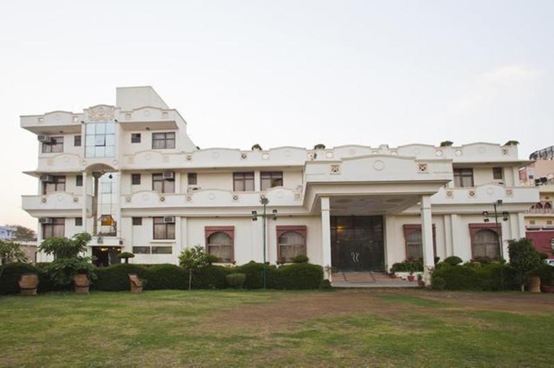 Hotel Jaipur Heritage Bagian luar foto