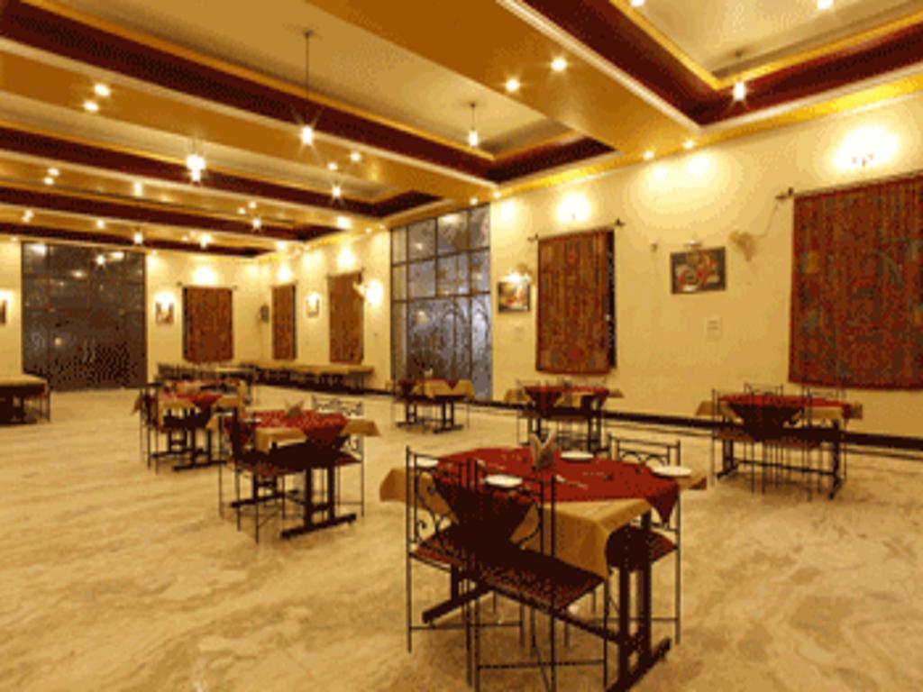 Hotel Jaipur Heritage Bagian luar foto